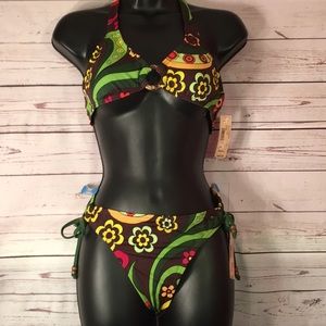 Decree 2 piece bathing suit top S bottoms are L !!